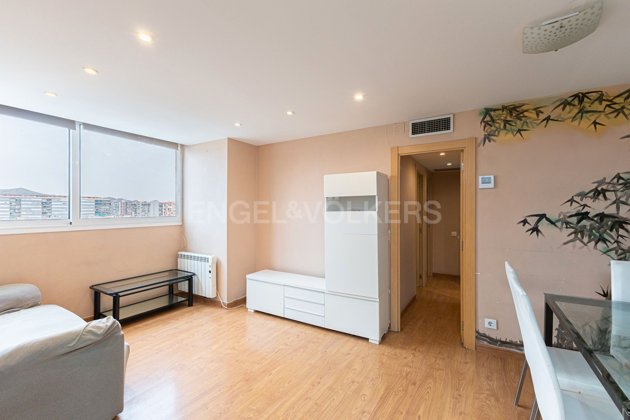 Living room of Apartment for sale in  Barcelona Capital  with Air Conditioner, Heating and Swimming Pool