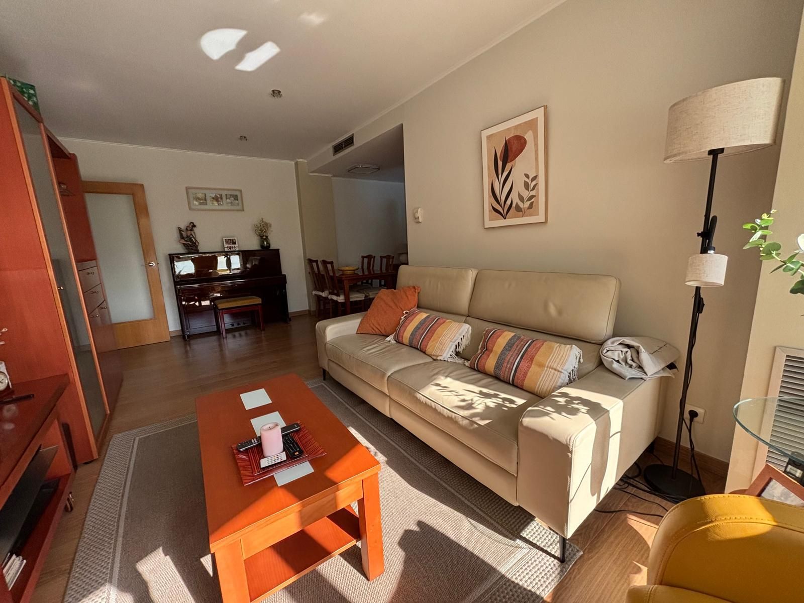 Living room of Flat for sale in Cerdanyola del Vallès  with Air Conditioner, Heating and Private garden