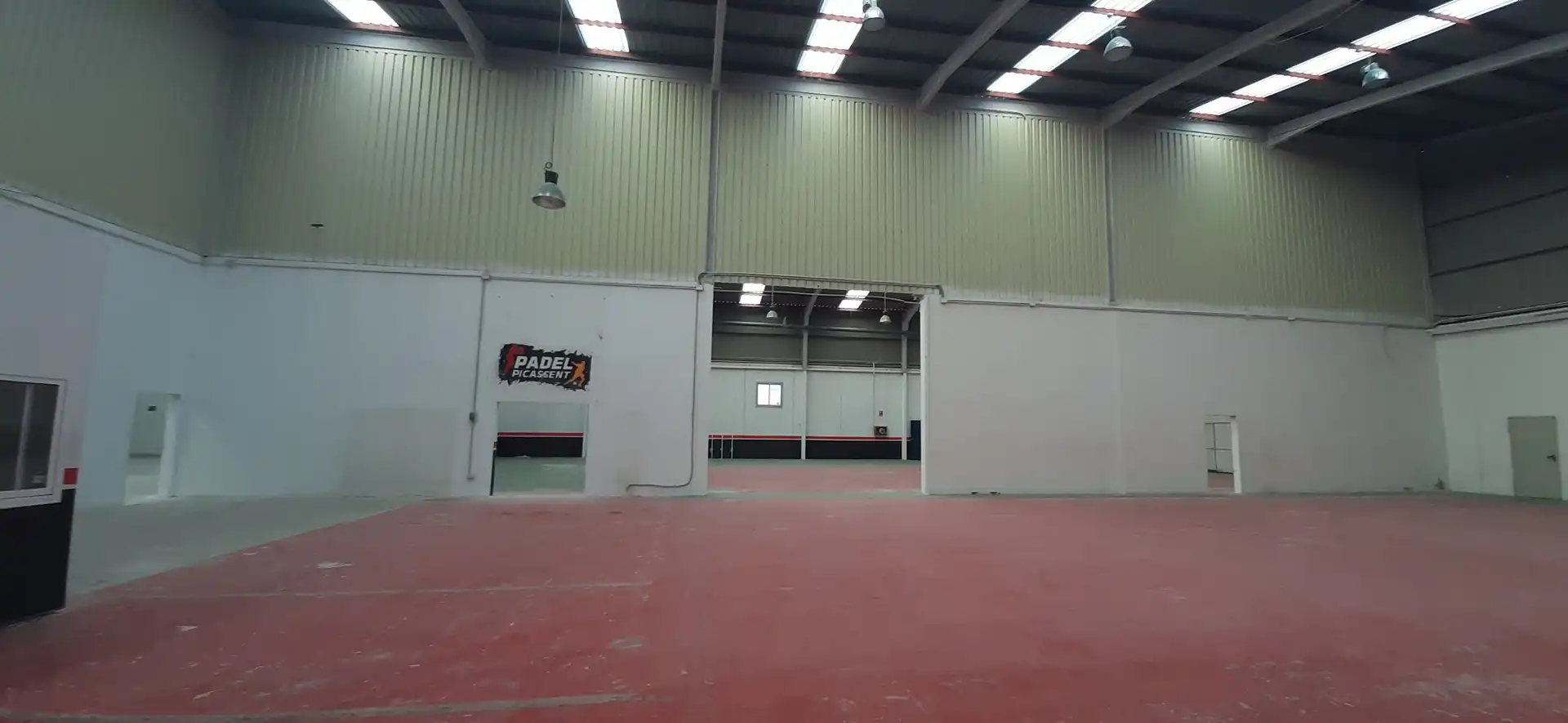 Nave industrial de alquiler en Picassent