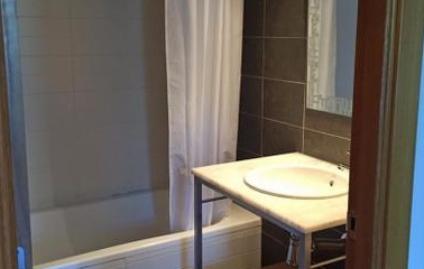 Foto 5 de Apartament de lloguer a Carrer de la Reina Violant, Sant Pau, Valencia