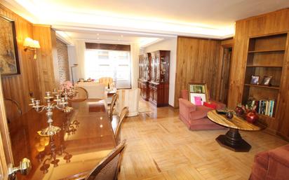 Living room of Flat for sale in Oviedo   with Heating, Terrace and Storage room