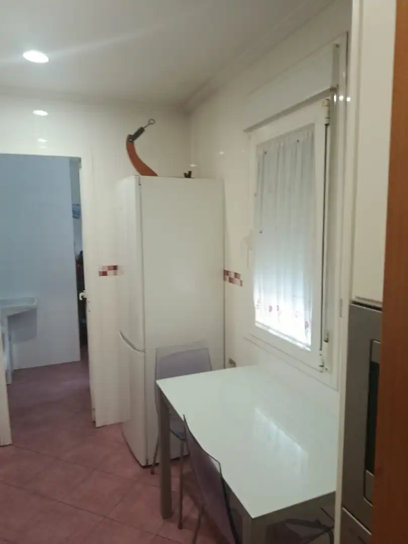 Kitchen of Flat for sale in Sevilla  with Air Conditioner, Parquet flooring and Terrace