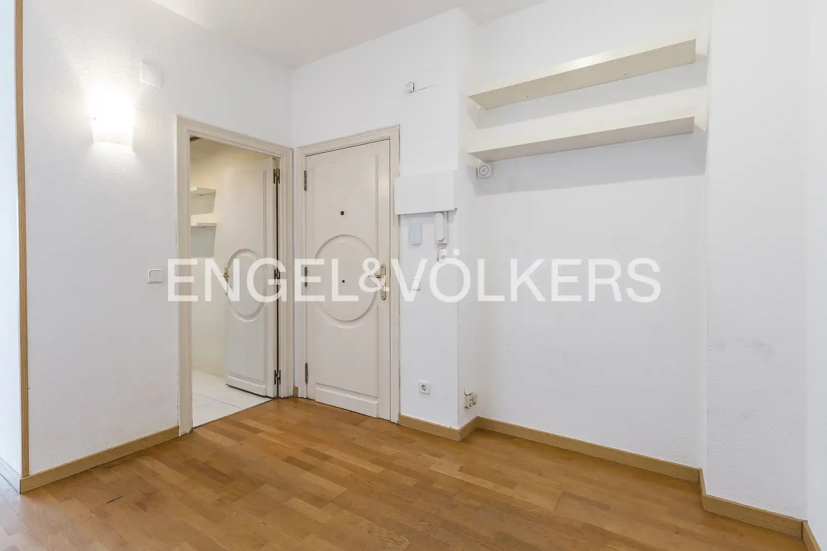 Piso en venta en Barcelona con Aire acondicionado, Calefacción y Parquet