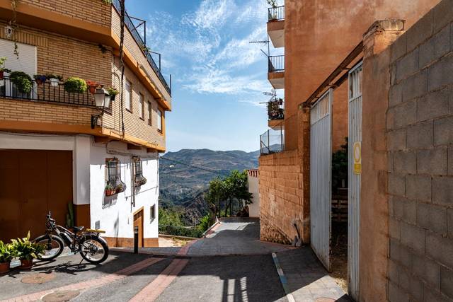 Terreno residencial en Venta en Calle MOLINOS en Lanjarón