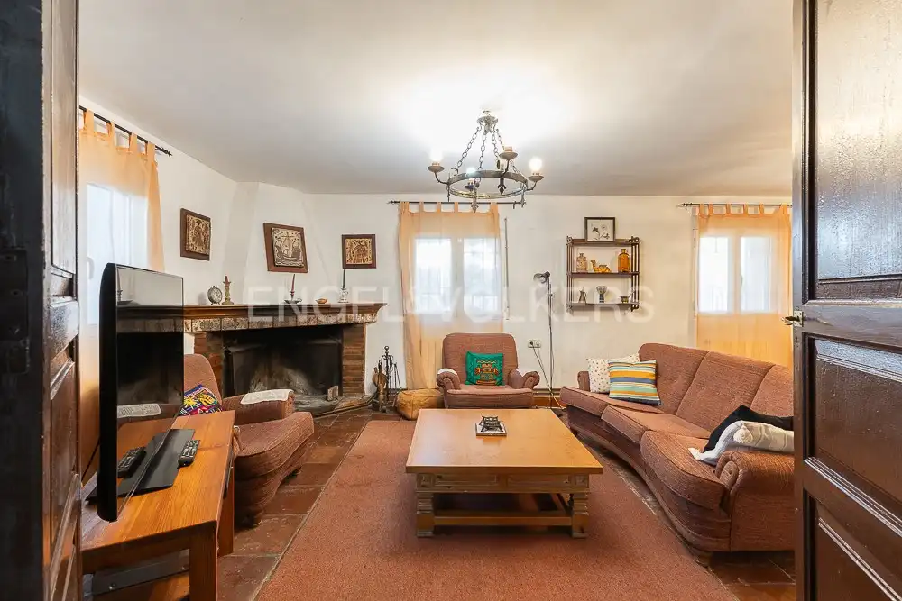 Sala de estar de Casa o chalet en venta en Paterna con Aire acondicionado, Calefacción y Jardín privado