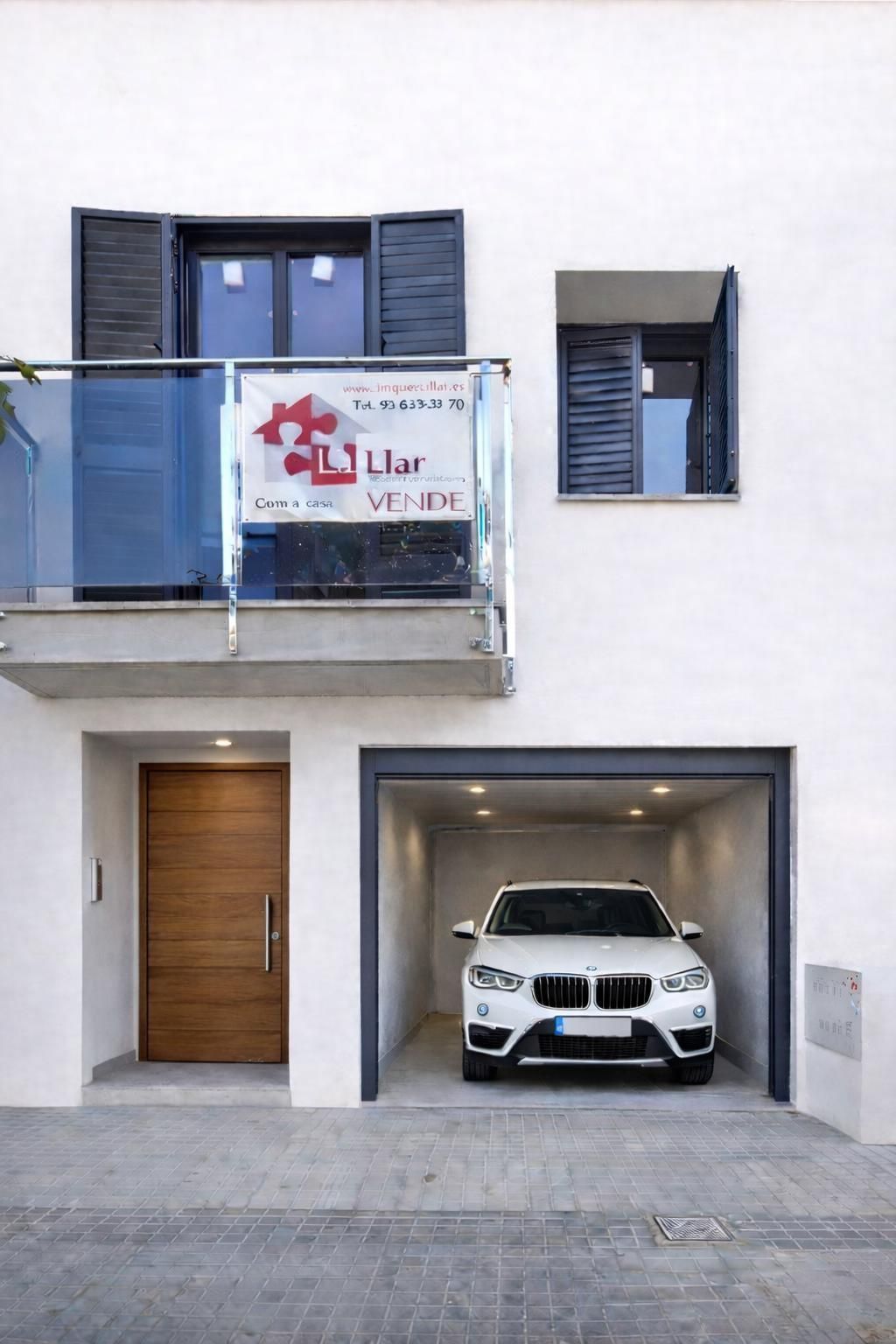 Exterior view of Single-family semi-detached for sale in Pallejà  with Air Conditioner and Heating