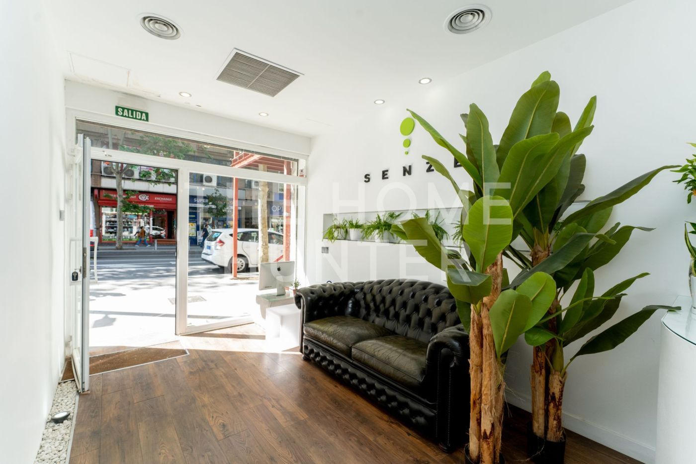 Premises for sale in  Madrid Capital
