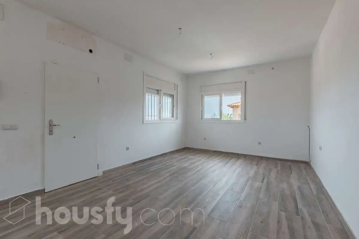 Sala d'estar de Casa o xalet en venda en Calafell amb Jardí privat, Terrassa i Traster
