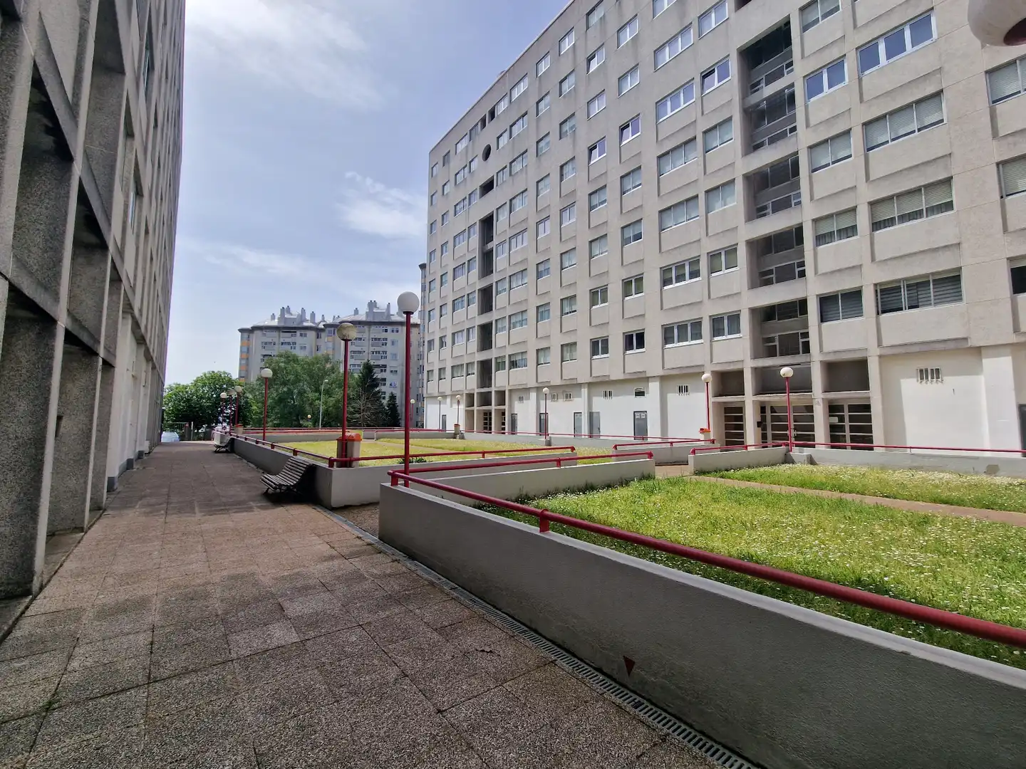 Außenansicht von Wohnung zum Verkauf in Ferrol mit Terrasse und Abstellraum