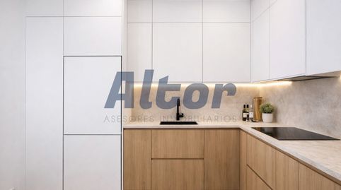 Foto 4 de Piso en venta en Del Prado, Cortes - Huertas, Madrid Capital