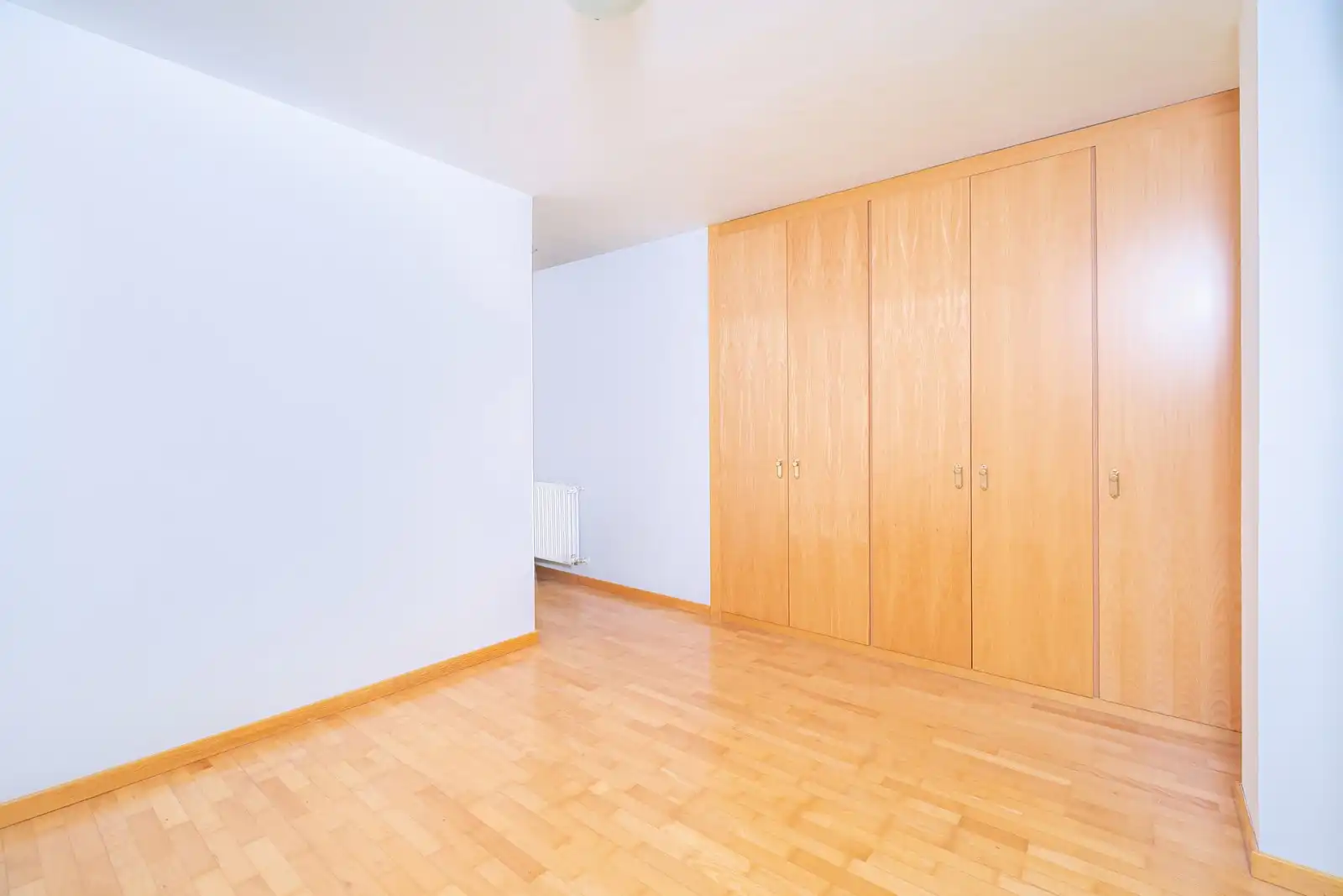 Bedroom of Flat for sale in Aranjuez  with Air Conditioner, Terrace and Storage room