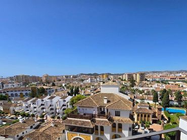Flat with lift for sale in Calle MAESTRA ANGELES ASPIAZU
