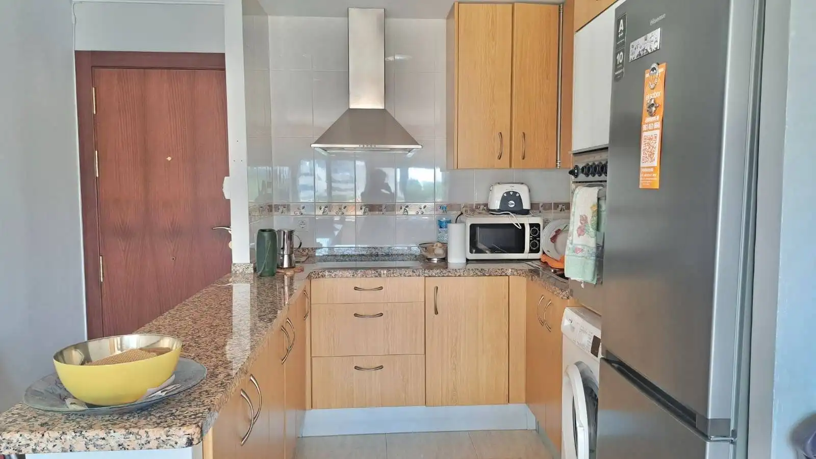Cocina de Apartamento de alquiler en La Pobla de Farnals con Aire acondicionado, Calefacción y Amueblado