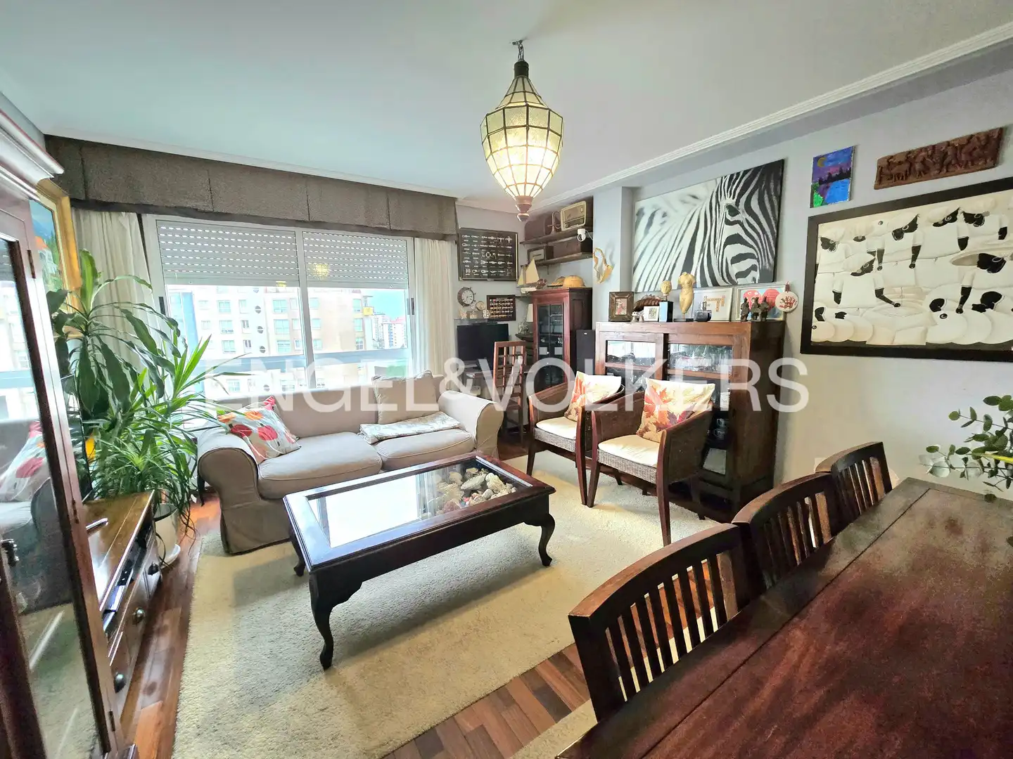 Sala de estar de Piso en venta en Vigo  con Calefacción y Parquet