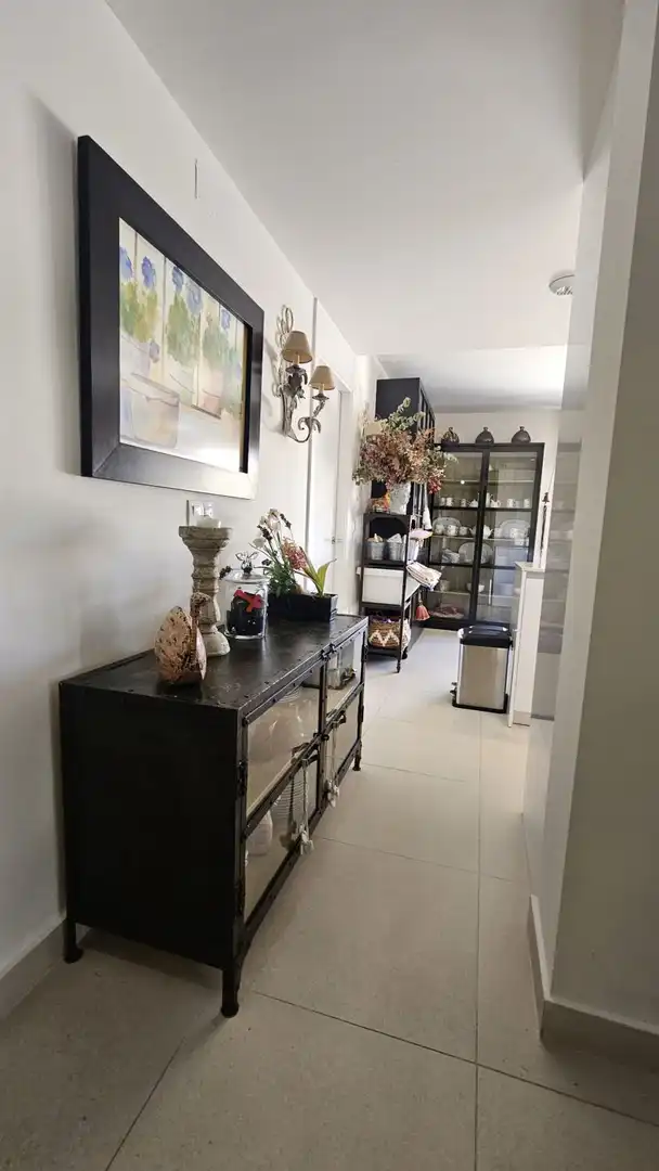 Cuina de Apartament de lloguer en Sotogrande amb Aire condicionat, Calefacció i Terrassa