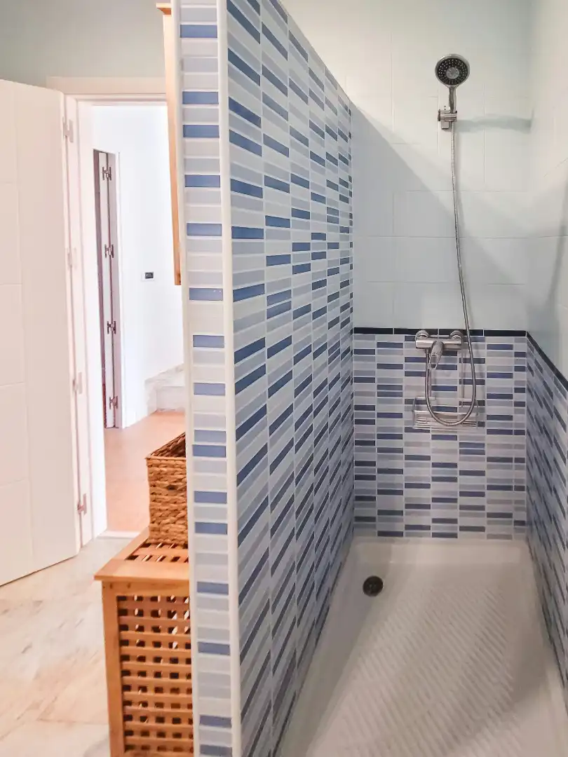 Bathroom of Houses for sale in Islantilla  with Private garden, Parquet flooring and Terrace