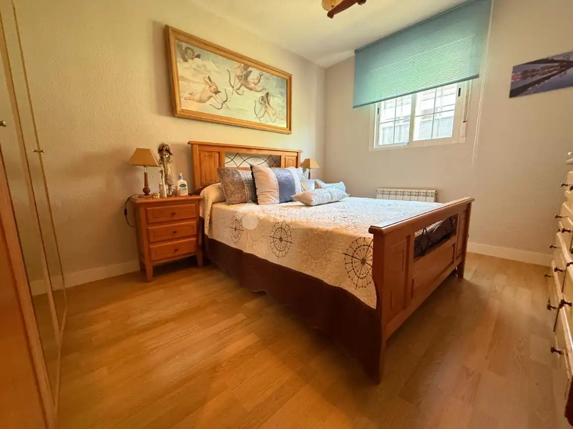 Habitación de Piso en venta en Madrid con Calefacción y Terraza