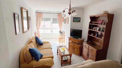 Photo 2 of Flat to rent in Calle Víctor Pradera, Playa Cruz del Mar, Chipiona