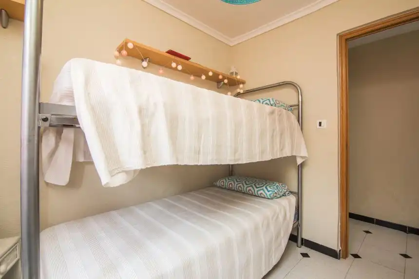Dormitori de Casa o xalet en venda en Tibi amb Aire condicionat, Piscina i Moblat
