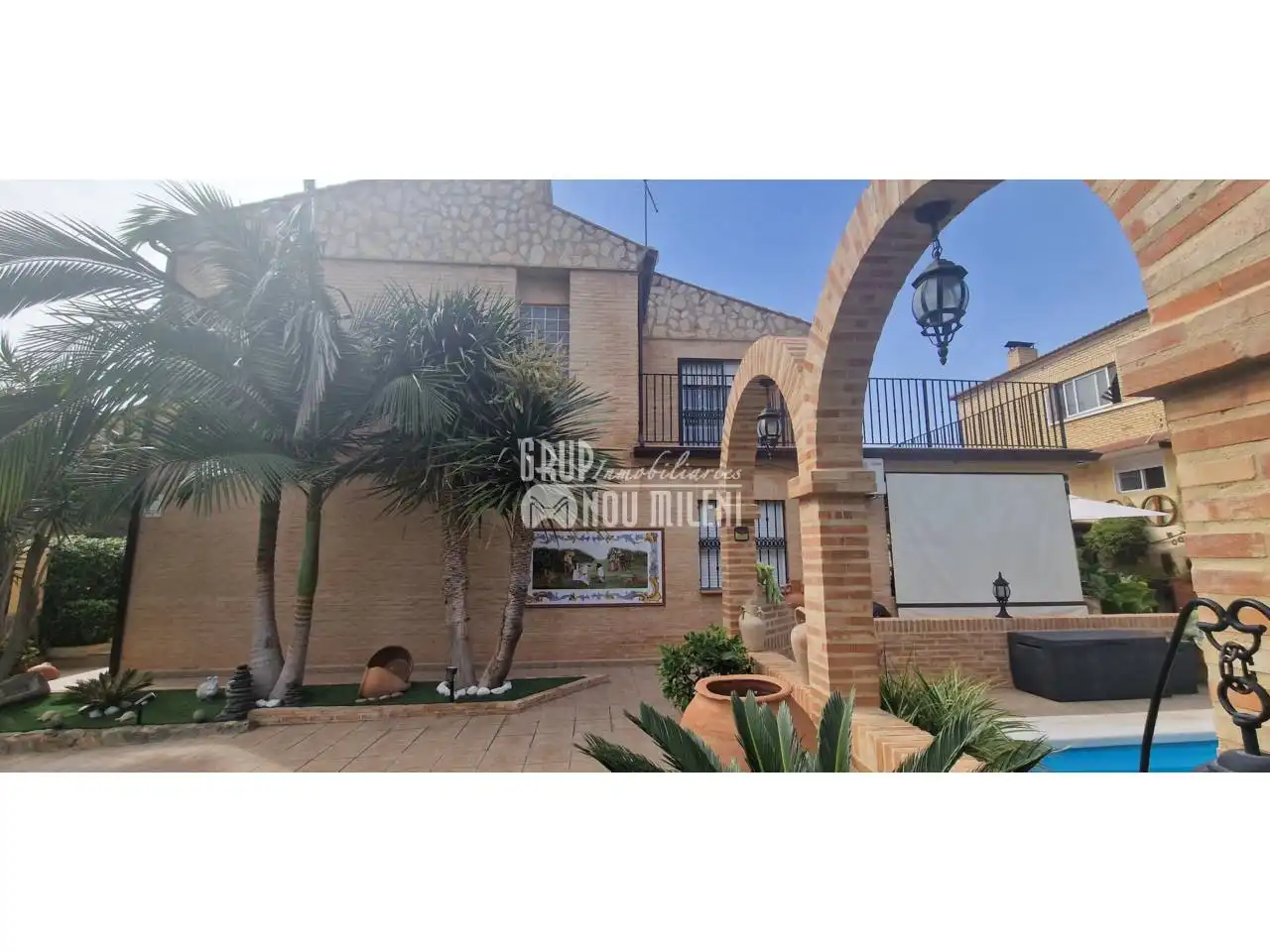 Exterior view of Houses for sale in Picassent  with Air Conditioner, Private garden and Terrace
