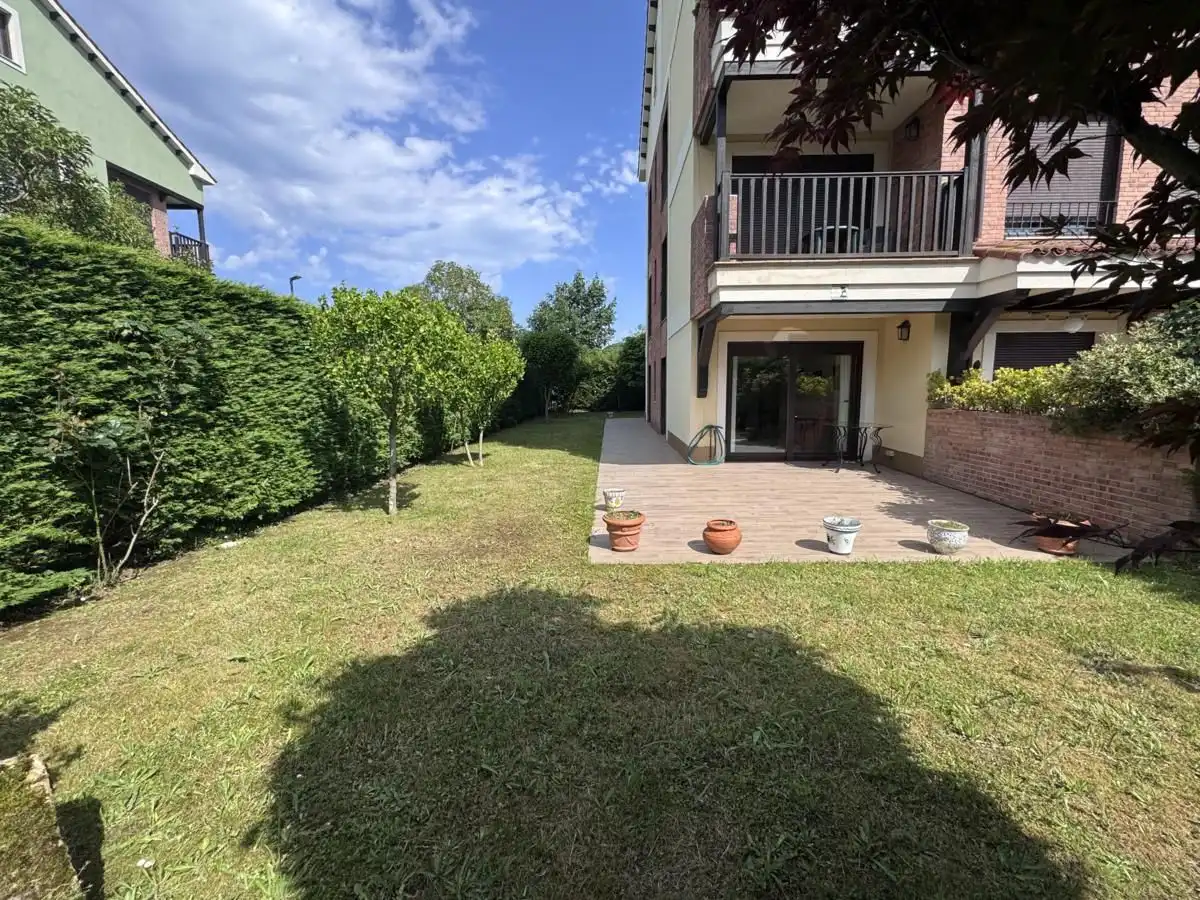 Garten von Wohnung zum Verkauf in Llanes mit Heizung, Privatgarten und Terrasse