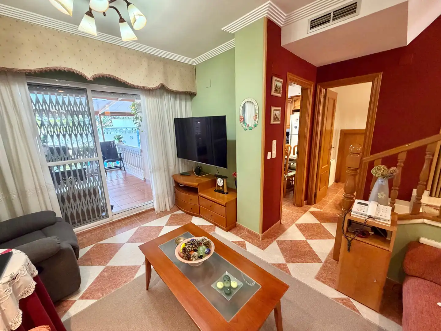 Living room of Houses for sale in Torrent  with Air Conditioner, Heating and Private garden