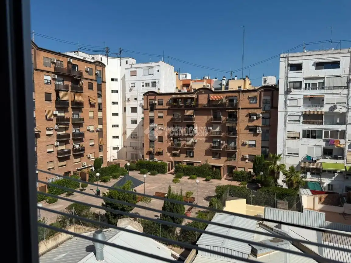 Vista exterior de Piso en venta en Valencia con Aire acondicionado