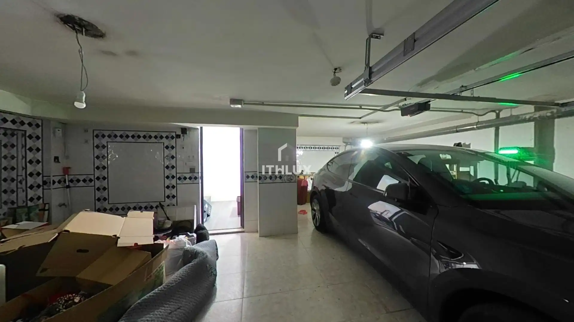 Detached homes for sale in Sevilla  with Air Conditioner, Terrace and Storage room