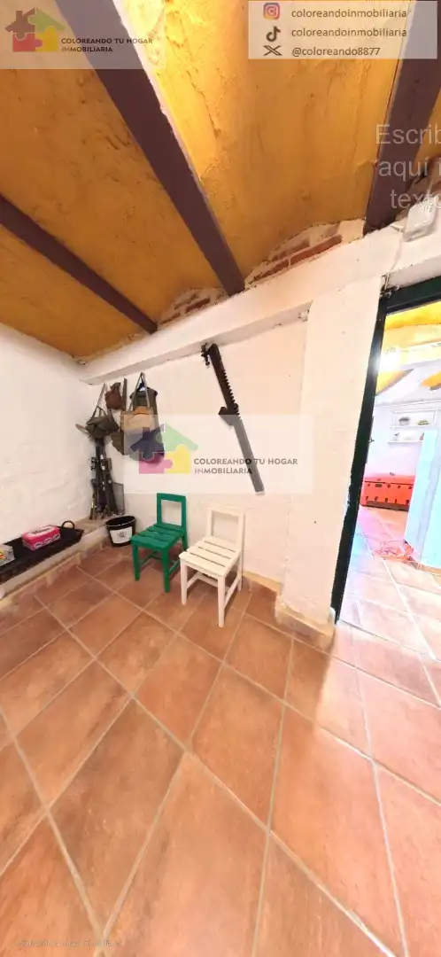 Jardí de Casa o xalet en venda en La Pola de Gordón  amb Calefacció, Jardí privat i Parquet