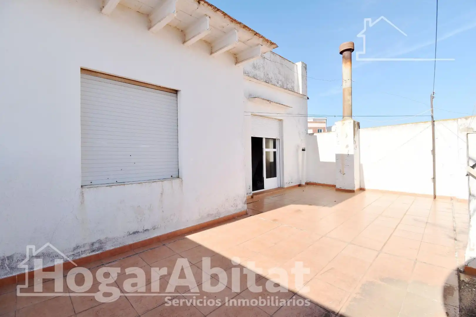 Vista exterior de Casa o xalet en venda en Xeraco amb Terrassa, Traster i Balcó
