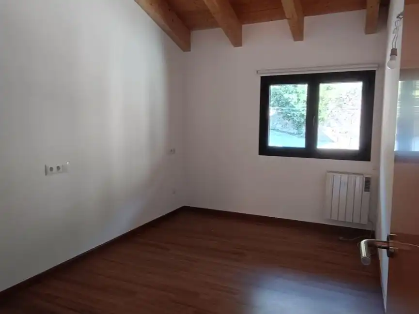 Dúplex en venta en Les Valls d'Aguilar, Lleida