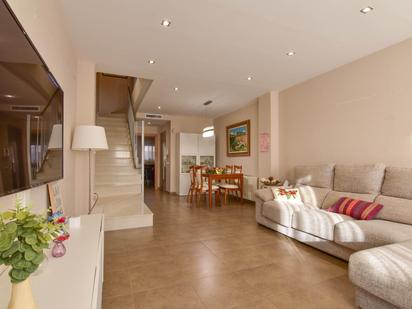 House or chalet for sale in  Valencia Capital  with Air Conditioner, Heating and Terrace