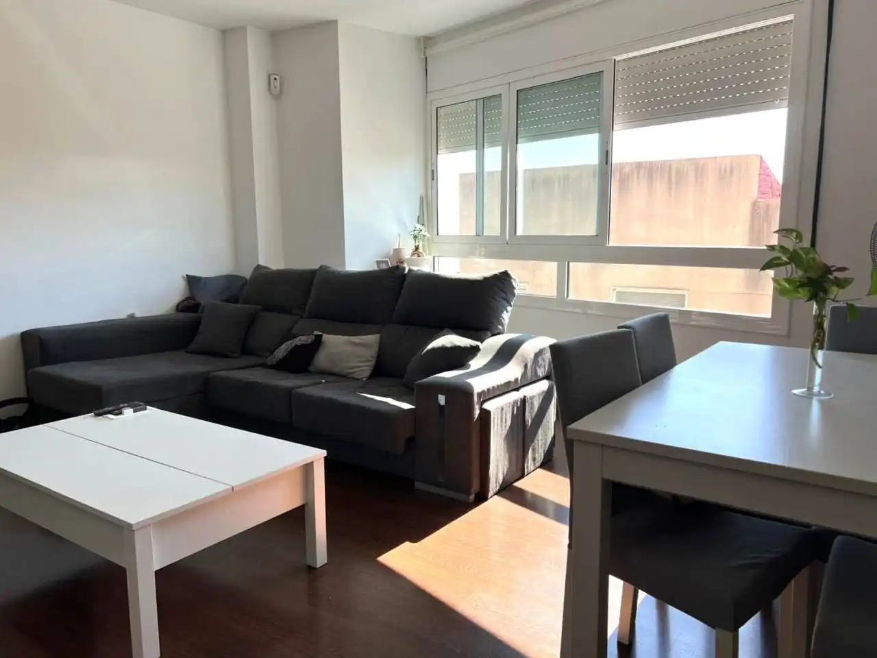 Sala d'estar de Dúplex en venda en Terrassa amb Terrassa i Balcó