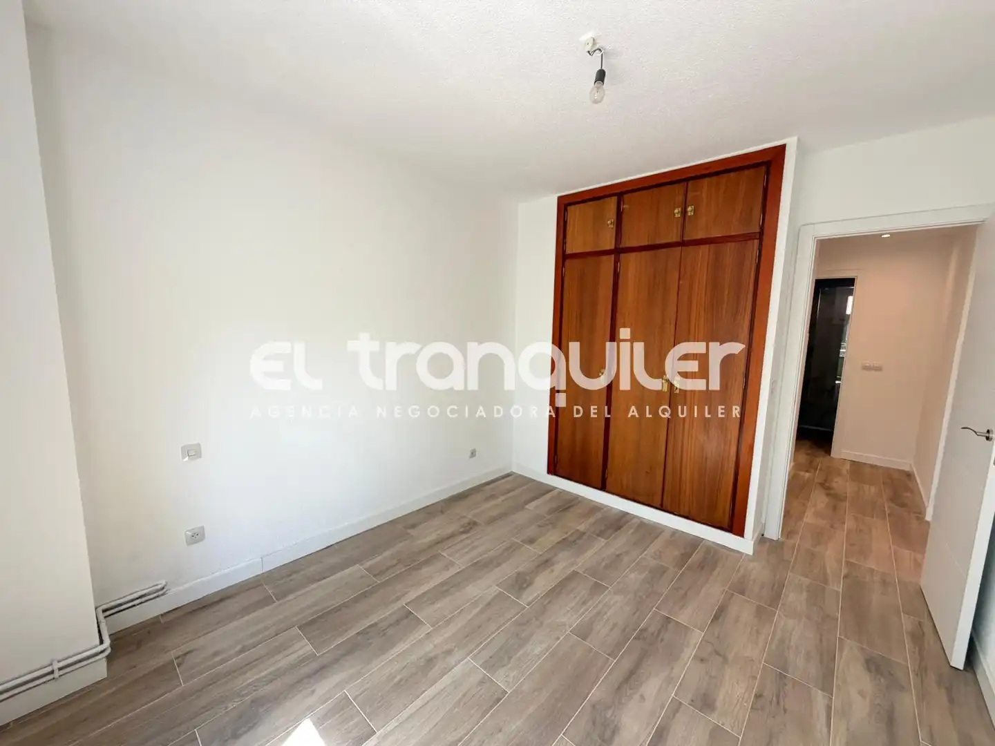 Schlafzimmer von Wohnung zur Miete in Madrid mit Parkett, Terrasse und Haustiere erlaubt