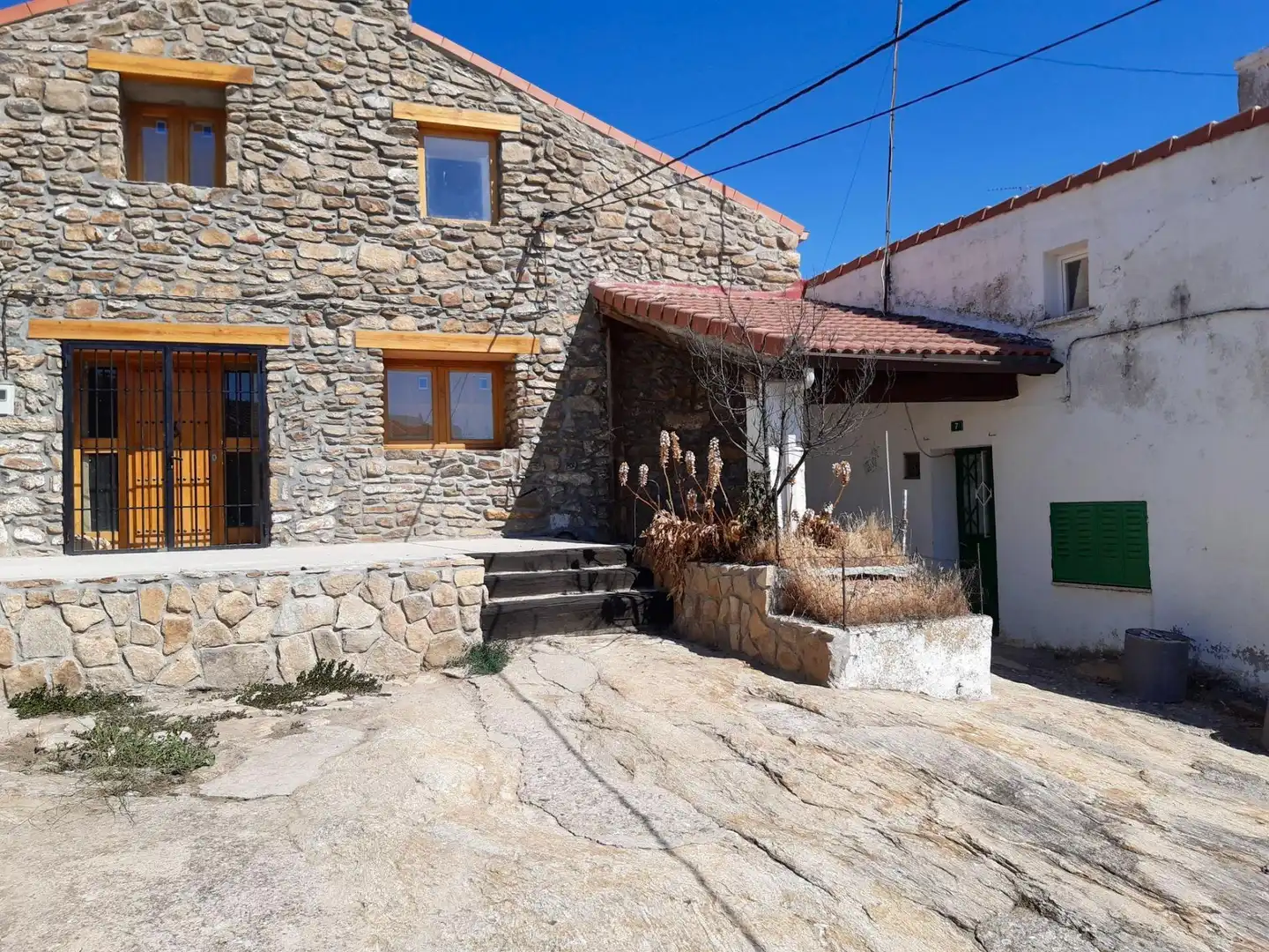 Vista exterior de Casa o chalet en venta en Puentes Viejas