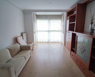 Living room of Flat to rent in  Madrid Capital  with Air Conditioner, Terrace and Swimming Pool