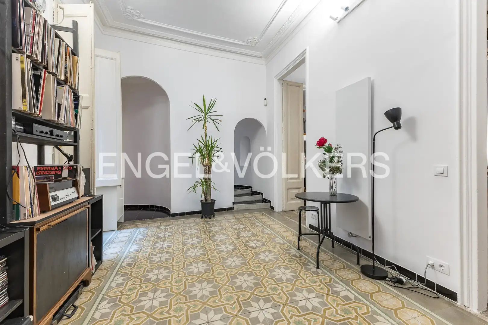 Appartamento con terrazza in vendita a Ciutat Vella, imagen 3