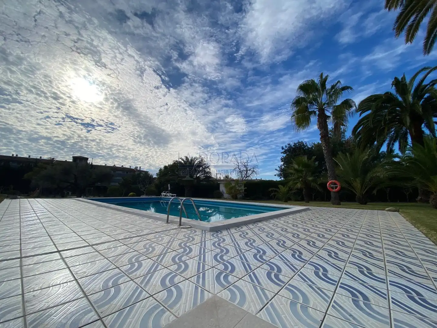 Schwimmbecken von Haus oder Chalet zum Verkauf in Cambrils mit Klimaanlage, Privatgarten und Terrasse