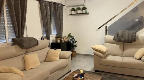 Foto 4 de Casa adosada de lloguer a San Fulgencio, Alicante