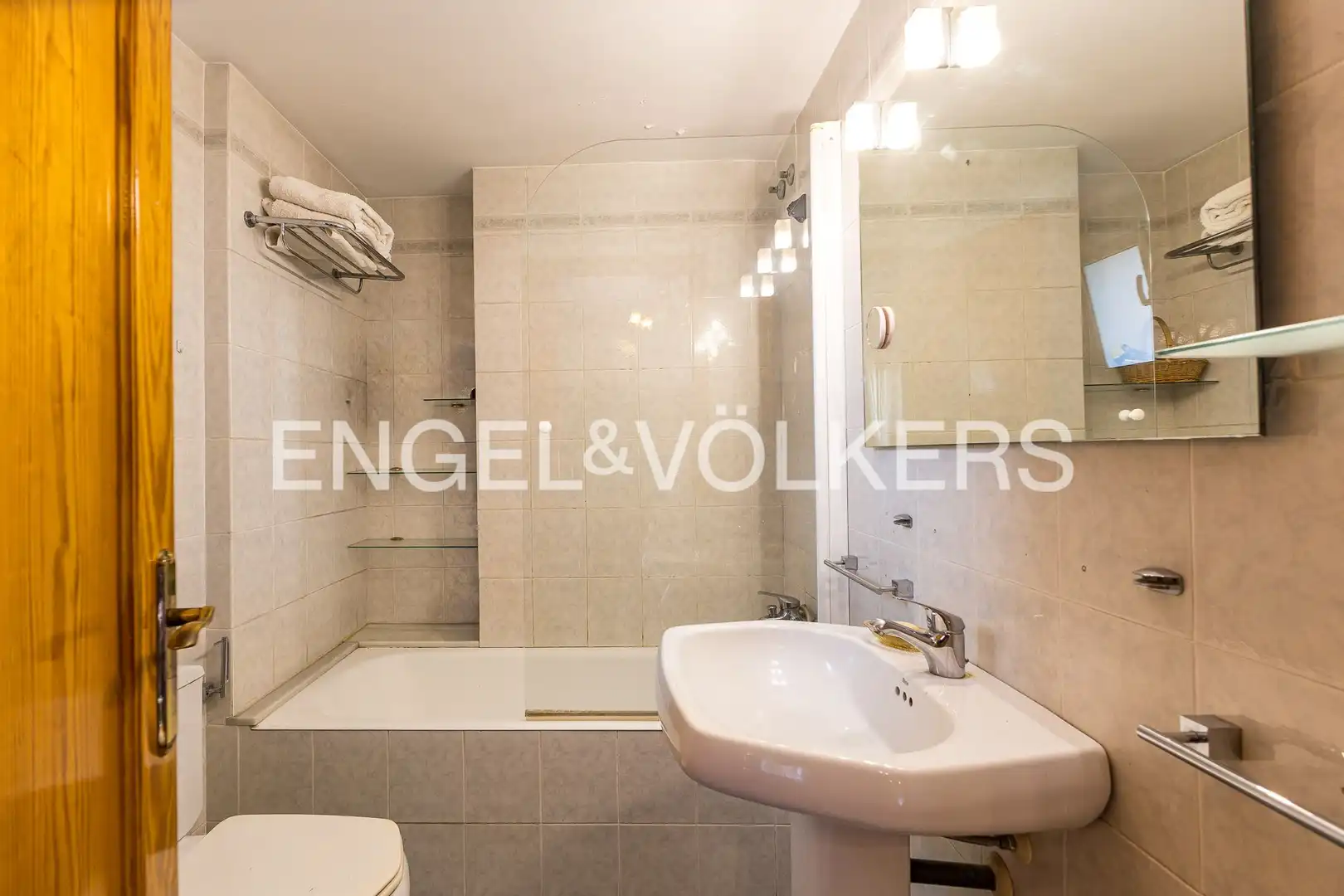 Baño de Piso en venta en Sant Sadurní d'Anoia con Aire acondicionado, Calefacción y Parquet
