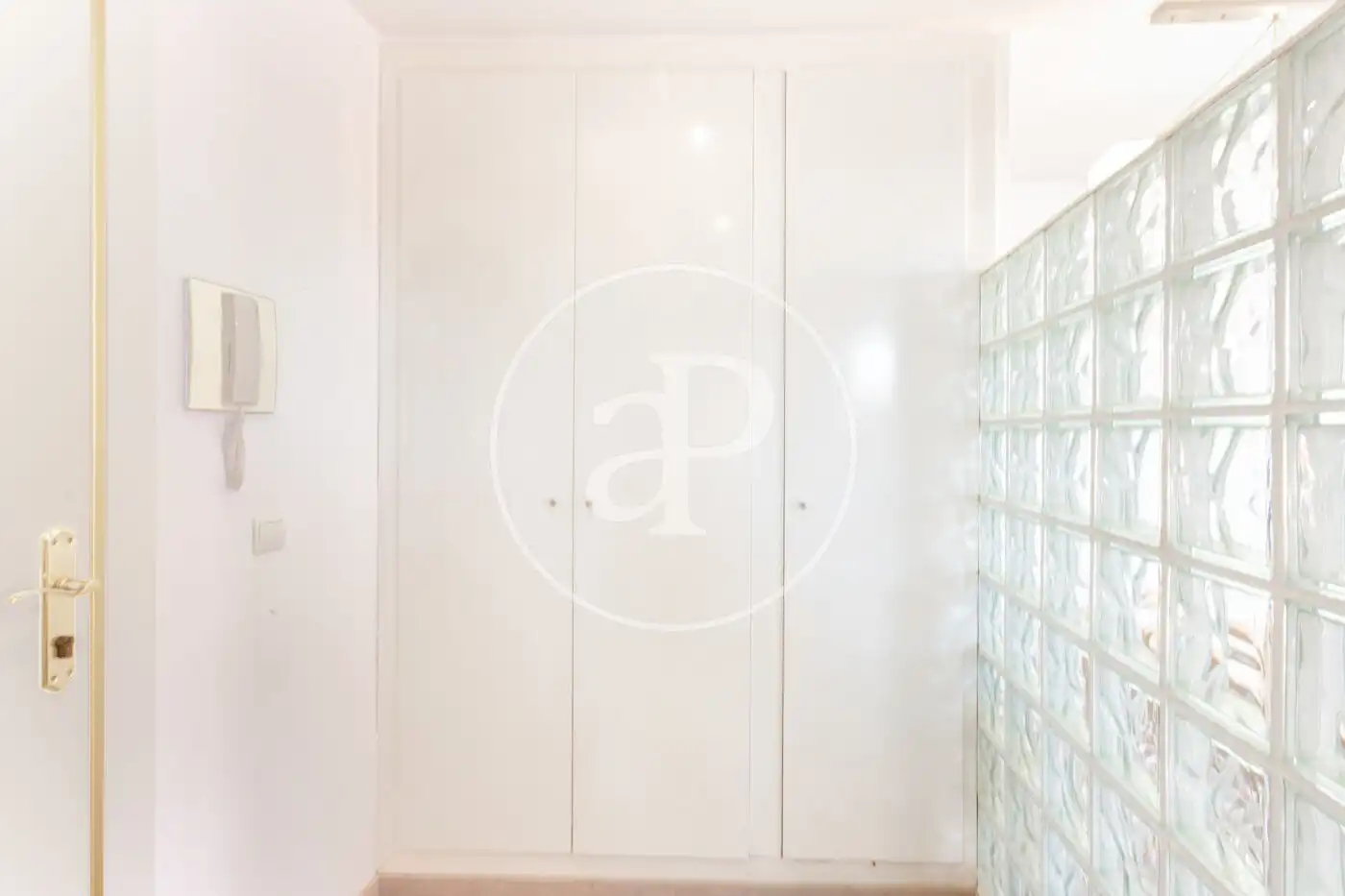 Habitación de Ático en venta en Valencia con Aire acondicionado, Calefacción y Terraza