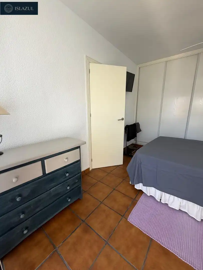 Schlafzimmer von Maisonette zum Verkauf in Islantilla mit Klimaanlage, Heizung und Privatgarten