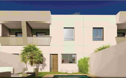 Exterior view of Single-family semi-detached for sale in Plasencia  with Heating, Private garden and Terrace