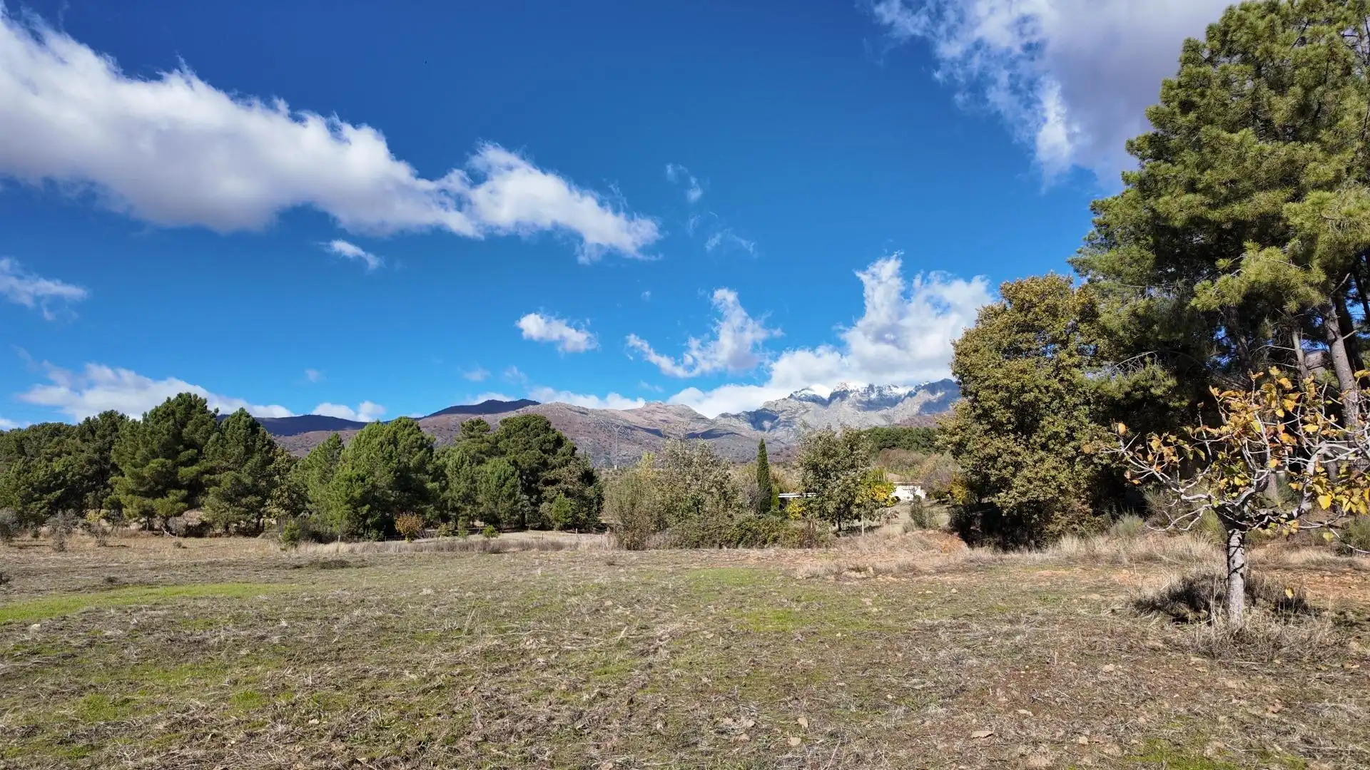 Houses for sale in Candeleda  with Heating, Storage room and Furnished