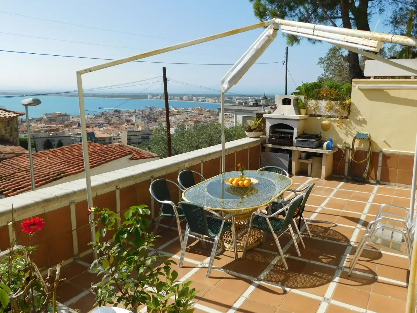 Terrassa de Casa o xalet en venda en Roses amb Aire condicionat, Jardí privat i Terrassa