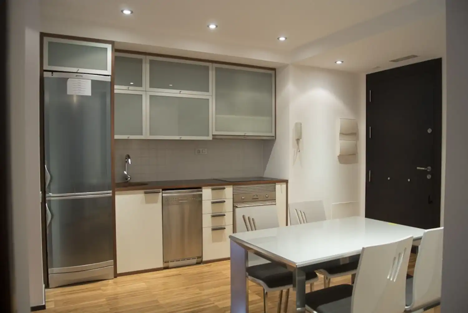 Cuina de Apartament de lloguer en Murcia amb Aire condicionat, Calefacció i Moblat