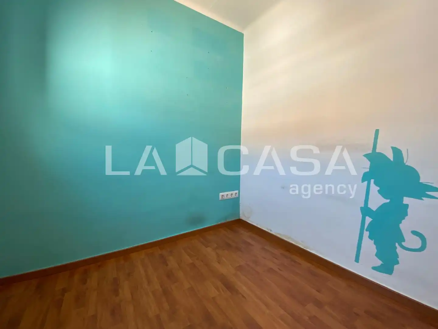 Ático en venta en Santa Coloma de Gramenet con Calefacción y Terraza