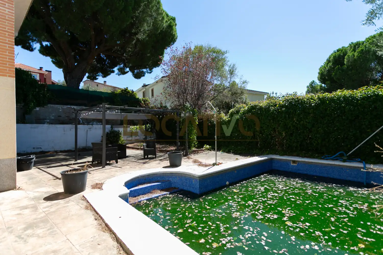 Piscina de Casa o xalet en venda en Navas del Rey amb Calefacció, Jardí privat i Traster