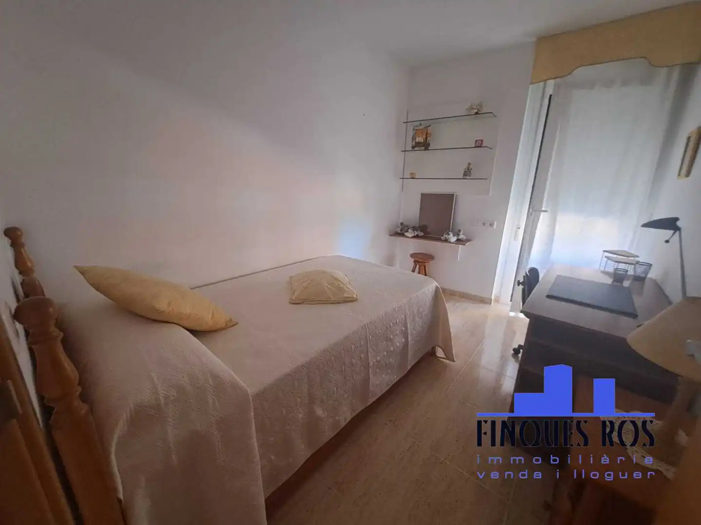Bedroom of Flat for rent in Benicarló  with Air Conditioner, Terrace and Furnished