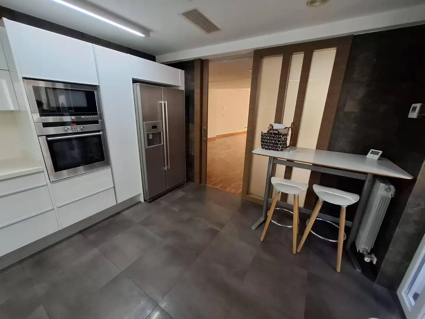 Cuina de Àtic de lloguer en Alicante / Alacant amb Calefacció, Parquet i Terrassa